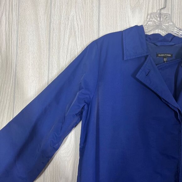 Eileen Fisher | Royal Blue Hidden Button Rain Jacket Size Medium - Picture 3 of 8